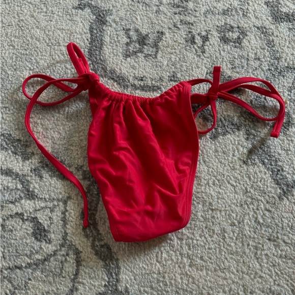 Xs red bathing suit bottoms - Picture 2 of 2